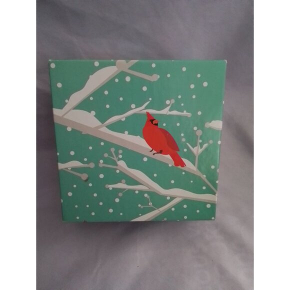 Handcrafted Goats Milk & Olive Oil Lilac Soap in Gift Box - Picture 2 of 3